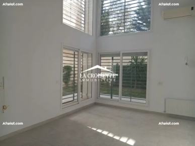 Duplex S+3 avec jardin à La Marsa MDL0633