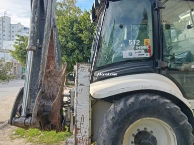 a vendre tractopelle hydromek tel 96882251 a vendre tractopelle hydromek tel 96882251