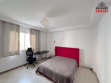 Immeuble R2 À Cité El Wafa, El Mrezga