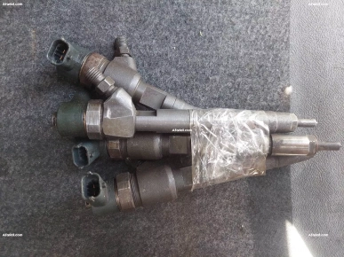 A vendre Turbo + Catalyseur + 4 injecteur Fiat Doblo Multijet 1.3