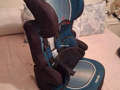 Siège Auto Bébé NANIA - Évolutif et Sécurisé