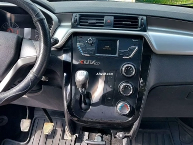 à vendre mahinra kuv 100 à vendre mahinra kuv 100