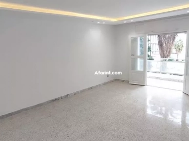 Appartement / condominium de 3 chambres et 2 salles de bain à Nor
