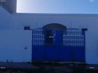maison vue de mer avec niveau élevé maison vue de mer avec niveau élevé