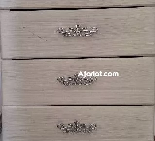 chiffoniere