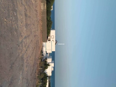 un  terrain a la plage haouria