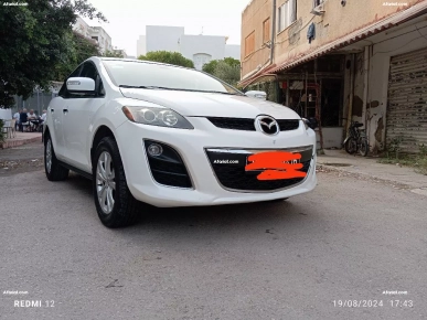 a vendre une belle Mazda CX-7 très propre