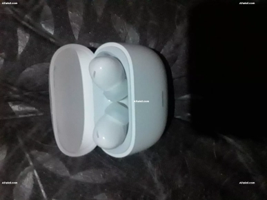 airpods : redmi buds 6lite