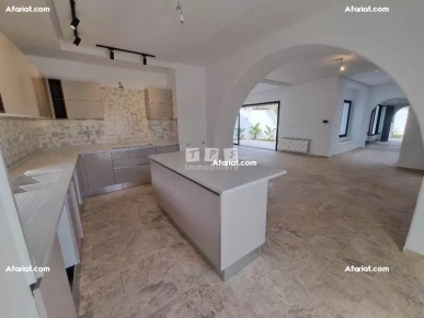 Villa LA ROSE BLANCHE (Réf: V2637) Villa LA ROSE BLANCHE (Réf: V2637)