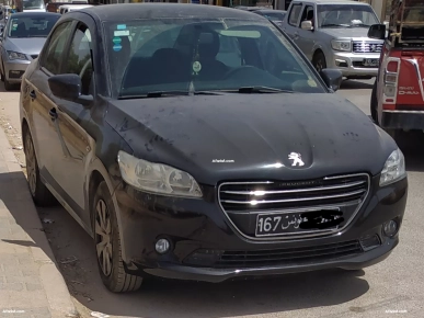 A vendre Peugeot 301 A vendre Peugeot 301