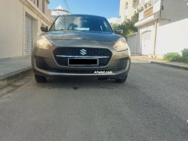 suzuki swift 5 cv 4 cylindres premiere main 23228201