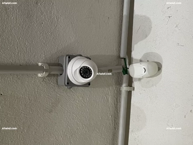 16 caméra marque CP PLUS 2.4 mp avec dvr et alarme