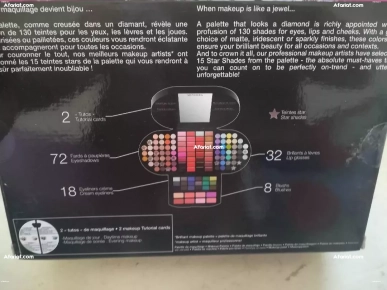 Palette de maquillage neuve