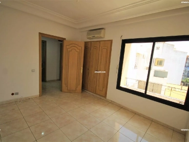 a vendre appartement avec un terrain au cite les pins la marsa a vendre appartement avec un terrain au cite les pins la marsa