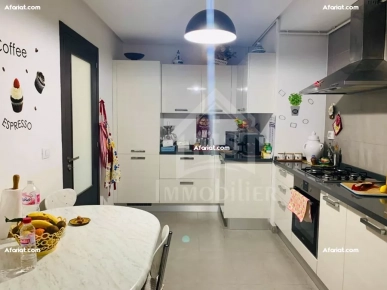 à vendre un APPARTEMENT S+2 meublé à NABEUL