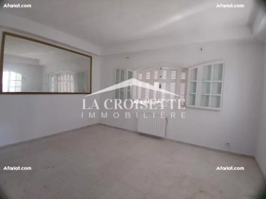 Villa S+4 à La Soukra ZVL1676