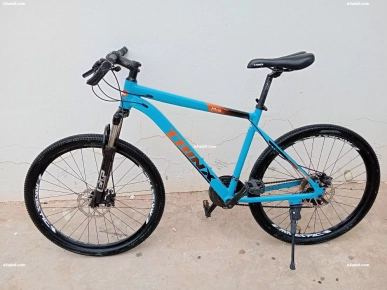 vélo VTT trinx