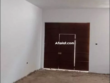 Local commercial ou entreposage