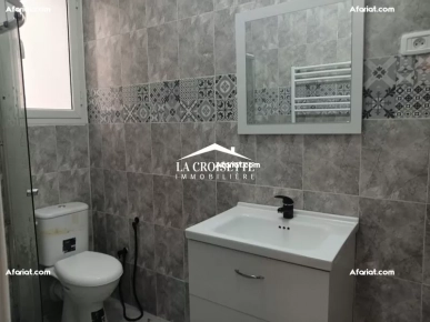 Villa S+5 à La Marsa ZVL1631