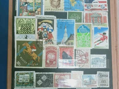 TIMBRES DE COLLECTION
