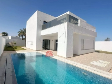 VILLA NEUVE À LA ZONE TOURISTIQUE MEZRAYA DJERBA VILLA NEUVE À LA ZONE TOURISTIQUE MEZRAYA DJERBA