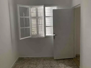 À Louer – Maison S+3 avec grande terrasse à wardia 6, tunis