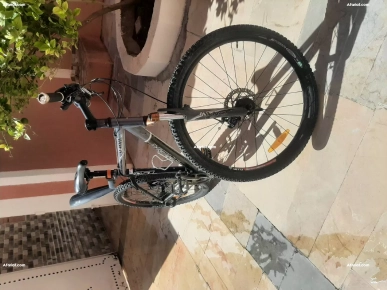 VTT ROCKRIDER ET TREK