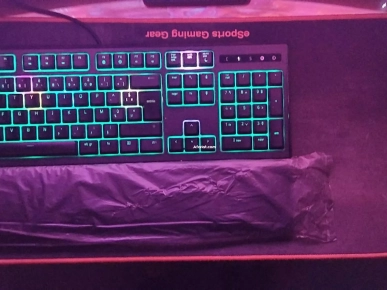 PACK : CLAVIER GAMER + SOURIS GAMER + TAPIS DE SOURIS XXL