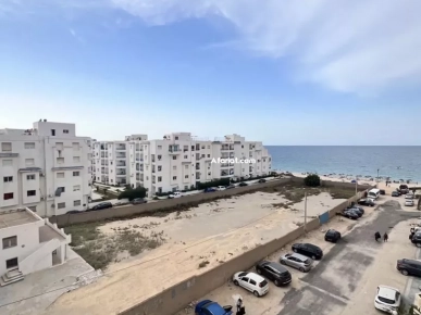 Appatement s+2 vue sur mer chott mariem