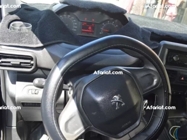 Peugeot k9
