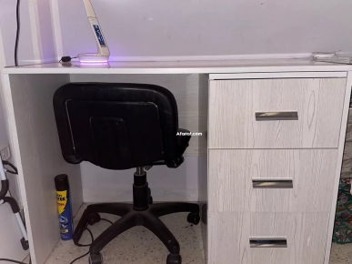 Bureau à vendre en très bonne ètat