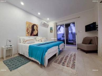 Une Villa S+3 avec piscine à vendre à Houmt Souk