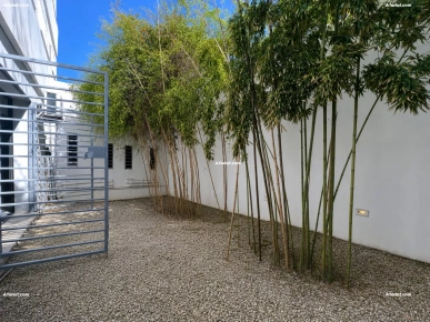 A louer Local Commercial 460 m² A La Soukra