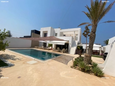 Location de vacance d'une Luxieuse Villa à Djerba Location de vacance d'une Luxieuse Villa à Djerba