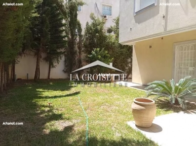 Villa S+4 avec studio indépendant à La Marsa  MVL1565