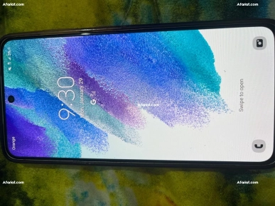 Samsung Galaxy S21 Samsung Galaxy S21