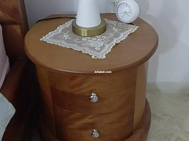 chambre à couché en bois sans dressing