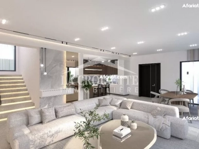 Villa S+3 avec piscine à La Soukra ZVV0372