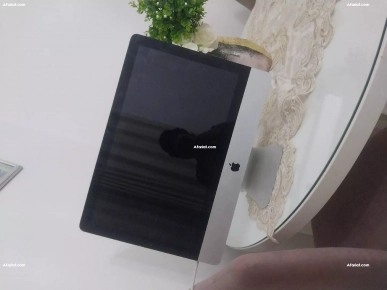 Ecran Mac apple três propre