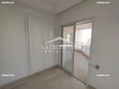 Appartement S+3 à Ain Zaghouan Nord ZAV1625