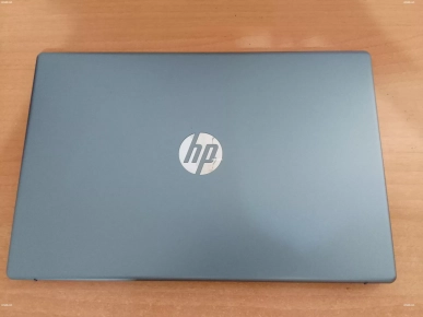 PC Portable HP – 16 Go RAM / SSD 237 Go – Très bon état