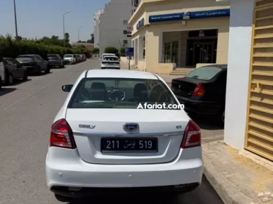 À vendre voiture geely gc6 20196 CVKM: 193.000Climatiseur