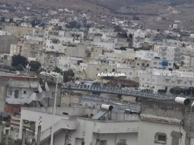 1000m2 clôturé eaux et électricité