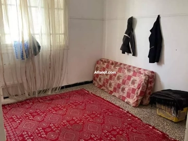طابق أول للبيع