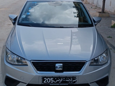 Seat ibiza style modèle 20 18 1ère main Seat ibiza style modèle 20 18 1ère main