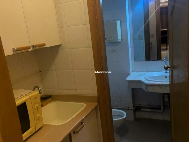 A Louer Bureau 3 Pieces Haut Standing