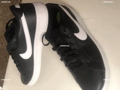 chossure nike original jdid moich malbous pointue 42