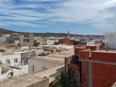 deux maison au centre ville elhaouaria