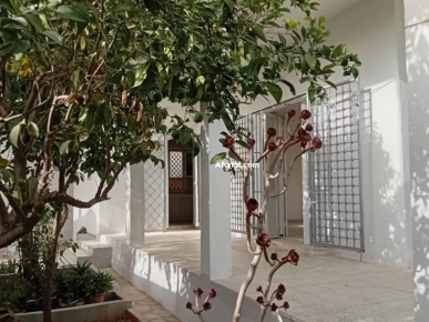 Rez de chaussée de villa à louer