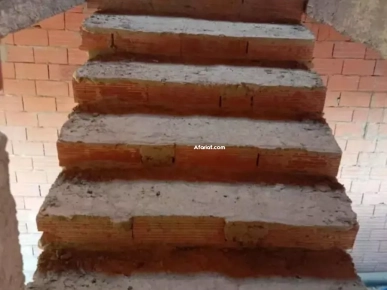 A vendre Duplex inachevé